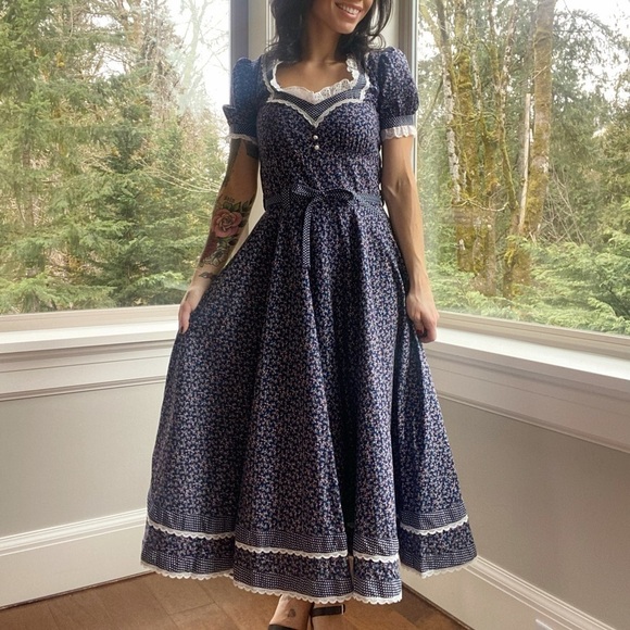 GUNNE SAX Vintage Jessica McClintock Navy Blue Floral Print Prairie Dress - Picture 3 of 16